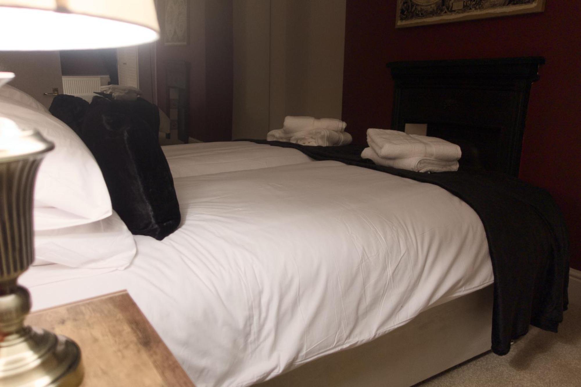 2 Bedroom - The Ruby Appartement Cheltenham