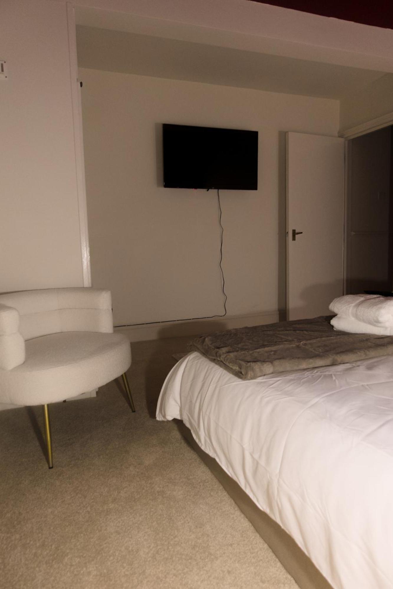 2 Bedroom - The Ruby Appartement
